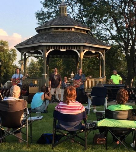 Throwback Jukebox (447x500)